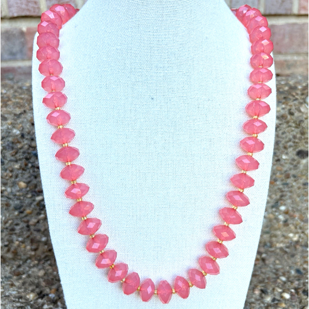 Vintage Joan Rivers Pink Peach Chunky Acrylic Lucite Faceted Necklace 28"
